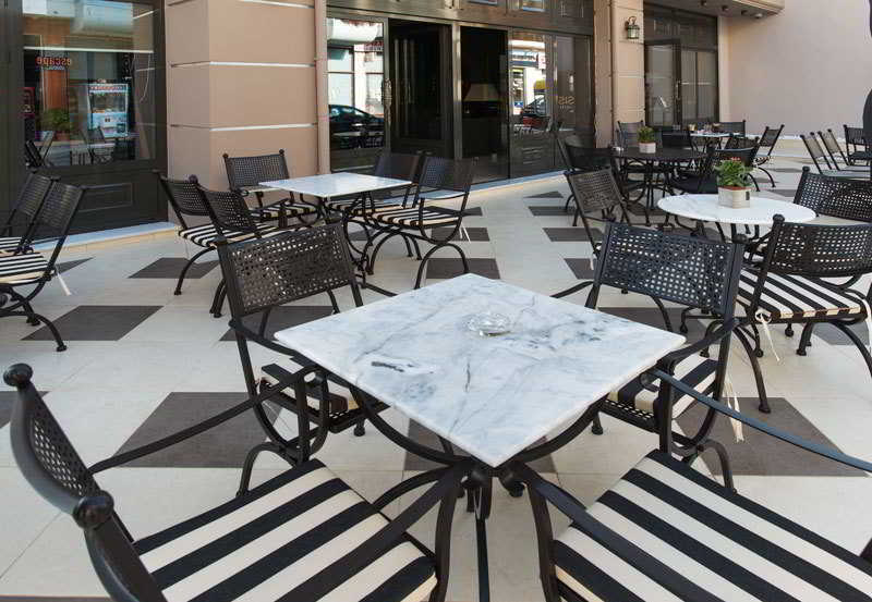 Theasis Hotel Парамития Экстерьер фото